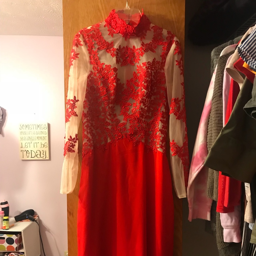 Red lace prom dress
